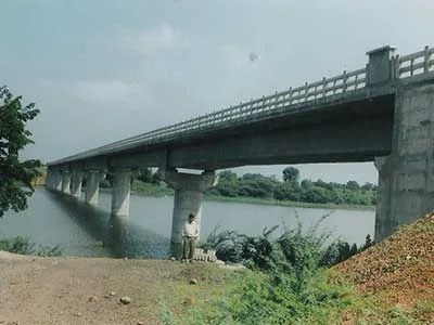 Major Bridge Across Godavari River Near Village Penur